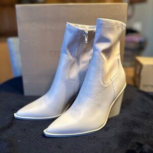Steve Madden Thorn Bone Stretch Boot - Size 7.5